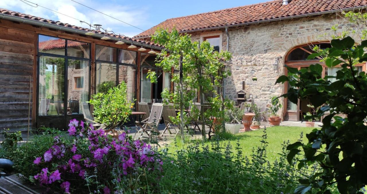 La Pierre Folle Chambres D'Hotes كلوني المظهر الخارجي الصورة