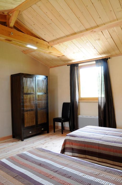 La Pierre Folle Chambres D'Hotes كلوني الغرفة الصورة