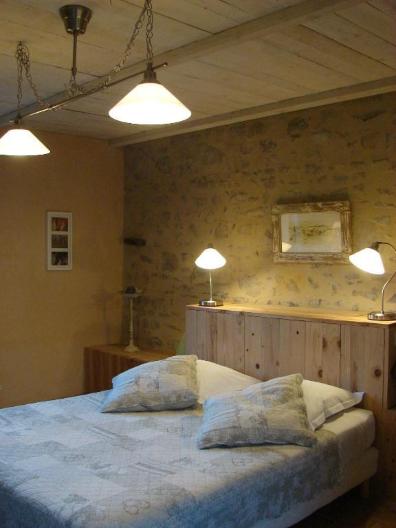 La Pierre Folle Chambres D'Hotes كلوني الغرفة الصورة